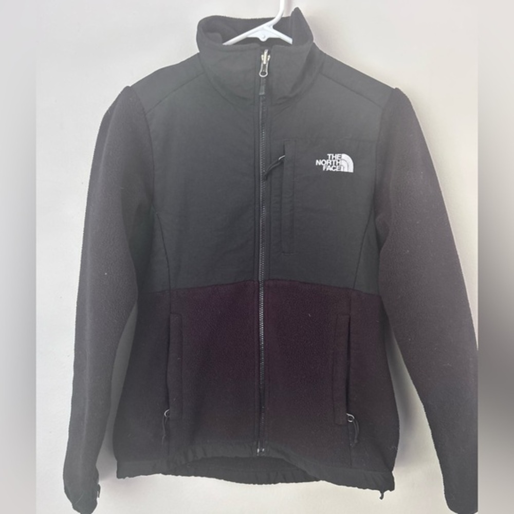 The North Face‎ Black and White Label